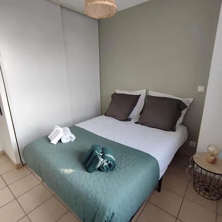 4 Personnes - Beausejour شقة